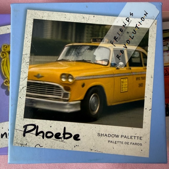 Friends x Revolution - Eyeshadow Makeup Palettes Set of 3 - Phoebe Rachel Monica - Picture 5 of 14